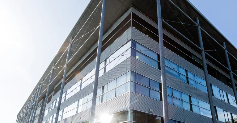An International School of Management in France