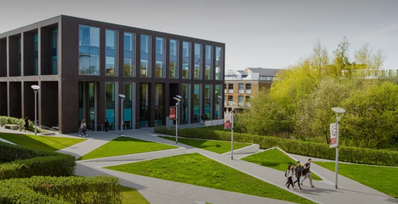 Alumni Talks: Lancaster University Management School