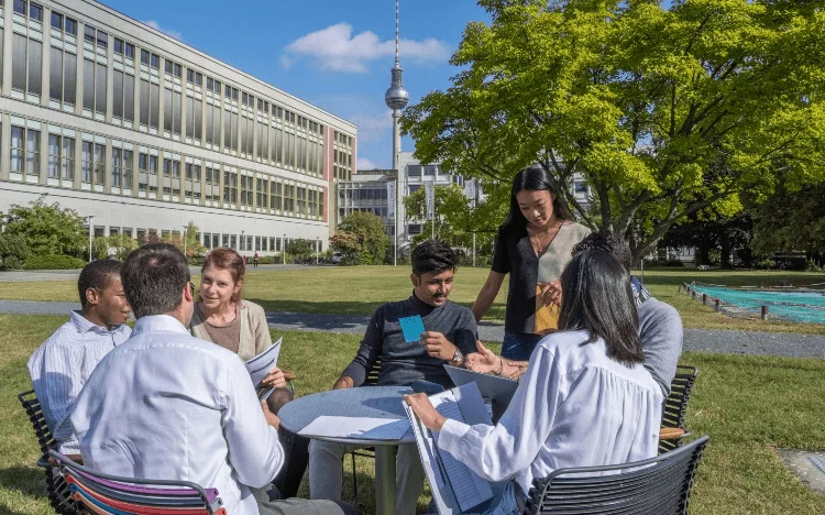 Meet Full-Time MBA Students Studying at Germany's #1 Business School